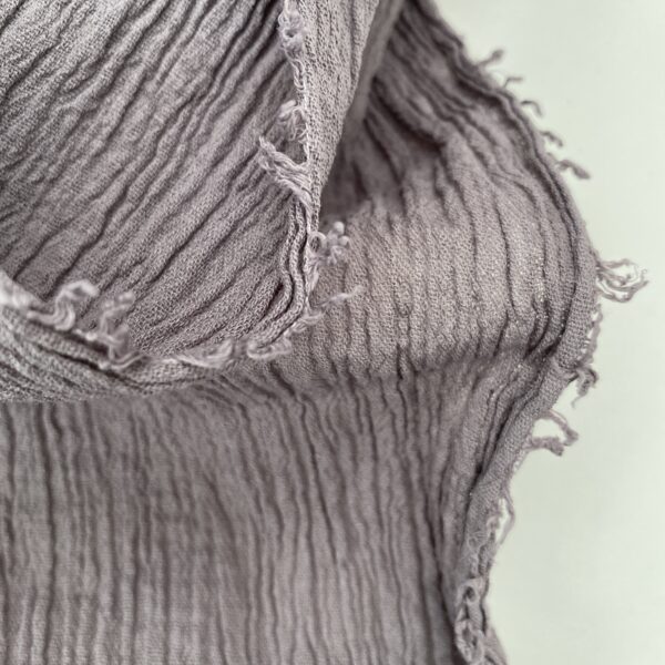 Deadstock mae crinkled cotton gauze grey - Simply Fabrics