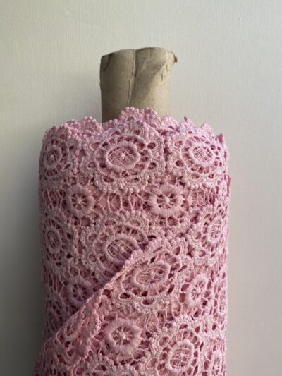 Crochetlacefabric@simplyfabrics.co.uk