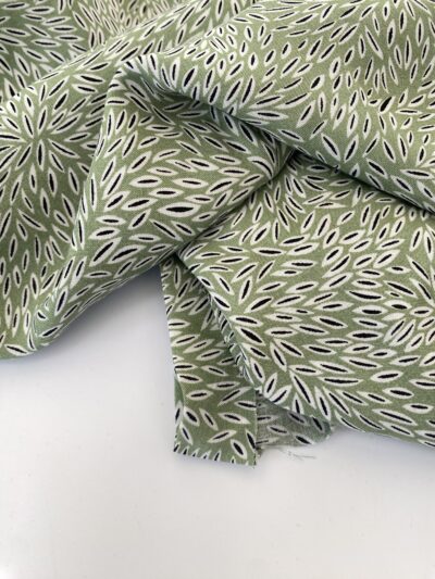 Abstractfloralviscose@simplyfabrics.co.uk