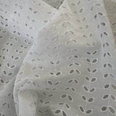 broderieanglaise@simplyfabrics.co.uk
