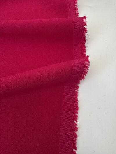 fluorescentmagentacrepe@simplyfabrics.co.uk