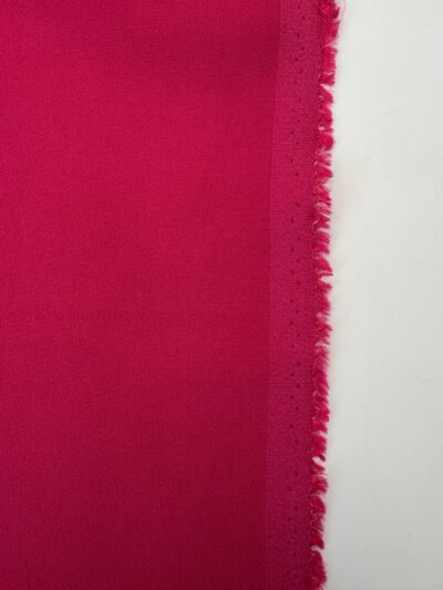fluorescentmagentacrepe@simplyfabrics.co.uk