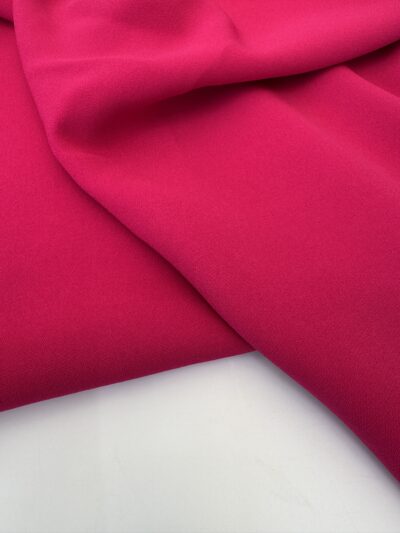 fluorescentmagentacrepe@simplyfabrics.co.uk