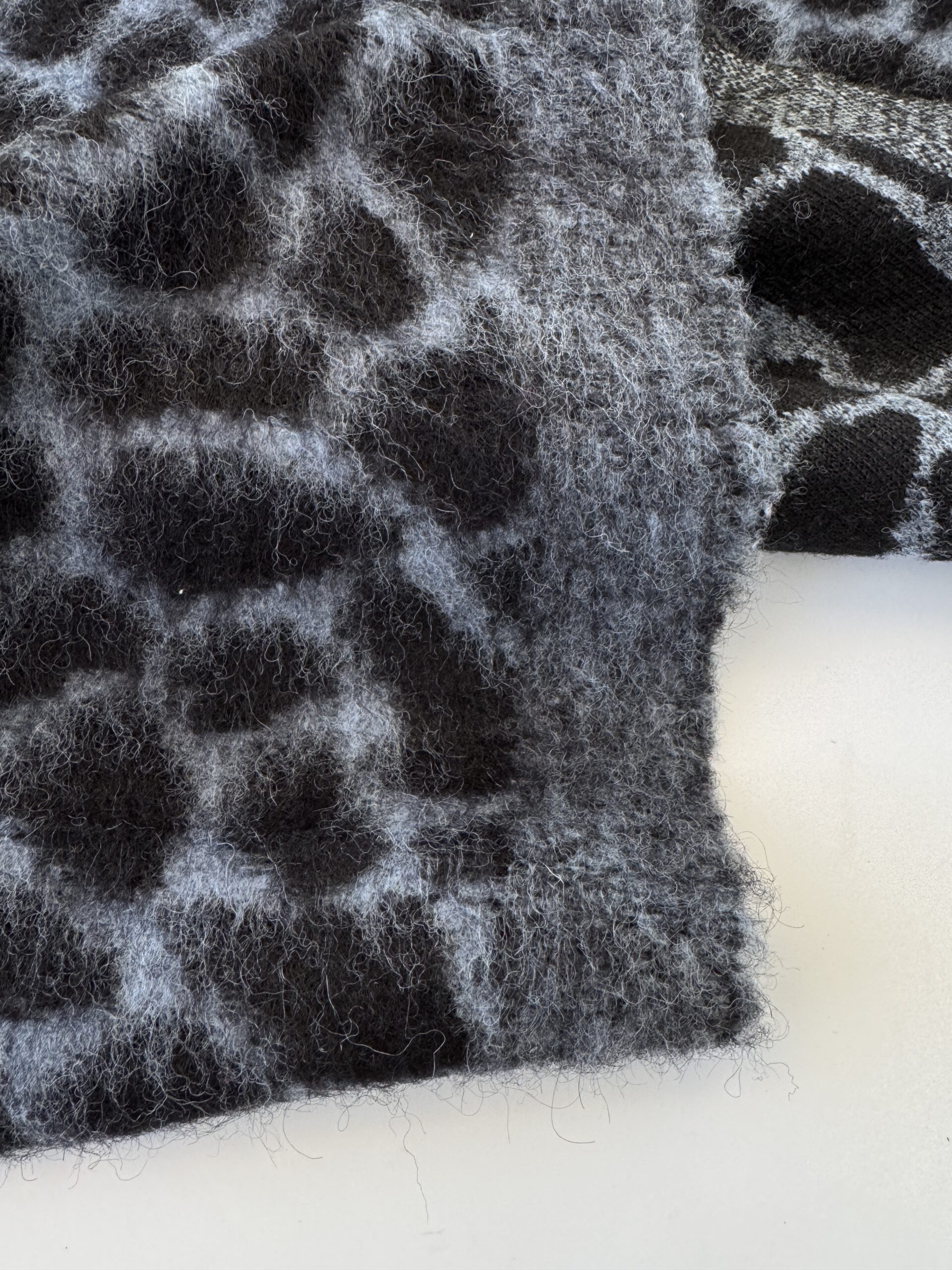 Giraffewooljacquard@simplyfabrics.co.uk