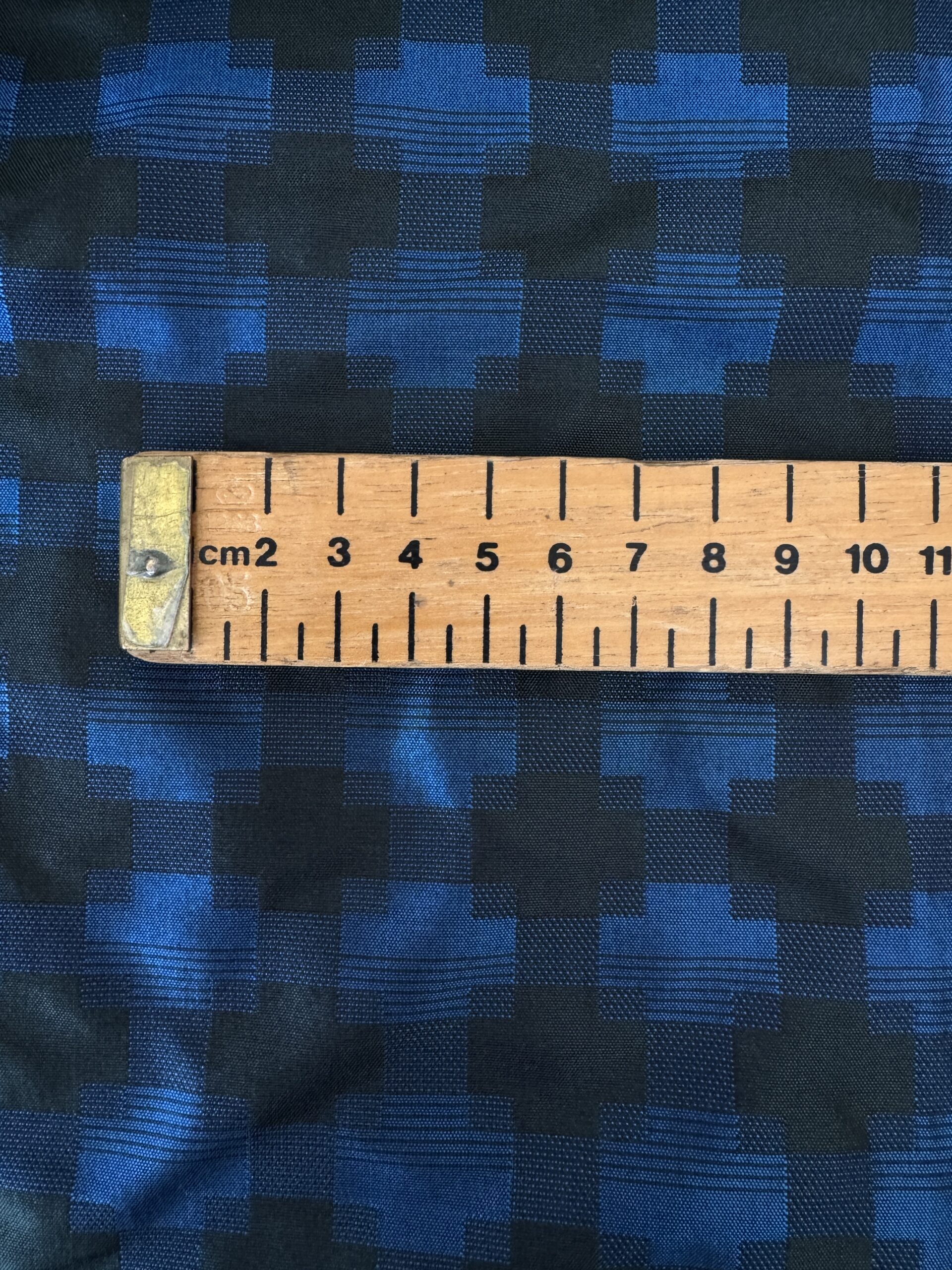 Silktaffeta@simplyfabrics.co.uk