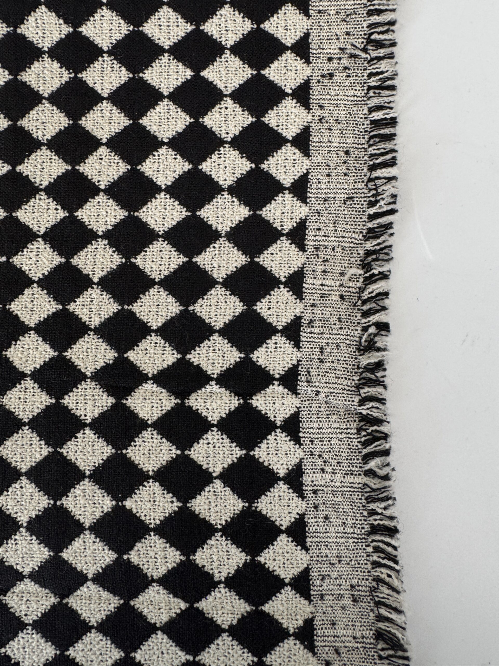 Harlequinwool@simplyfabrics.co.uk