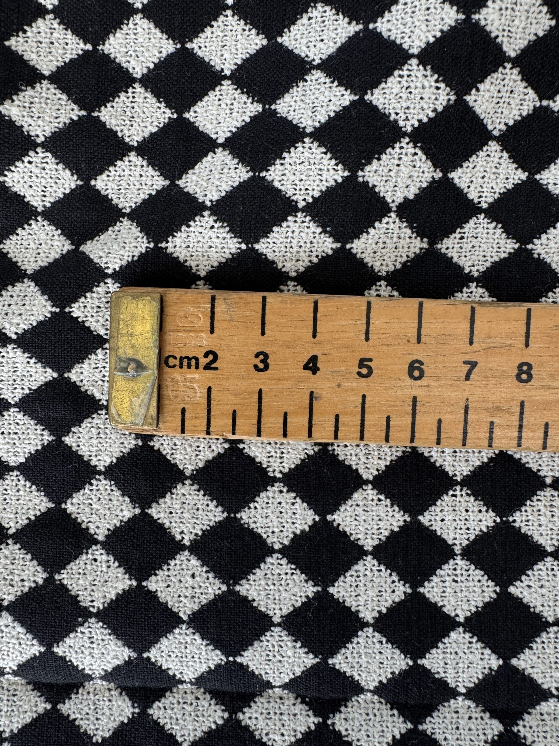 Harlequinwool@simplyfabrics.co.uk