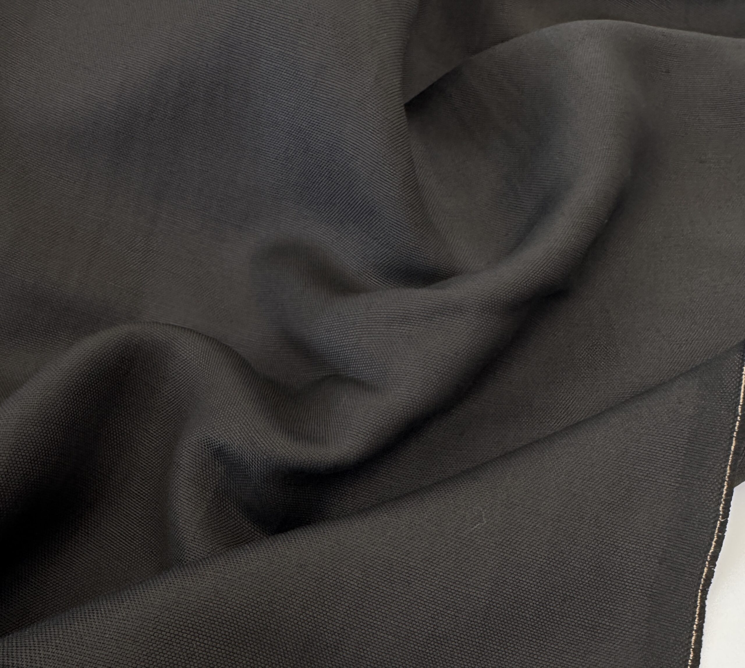 Deadstock black linen viscose - Image 4