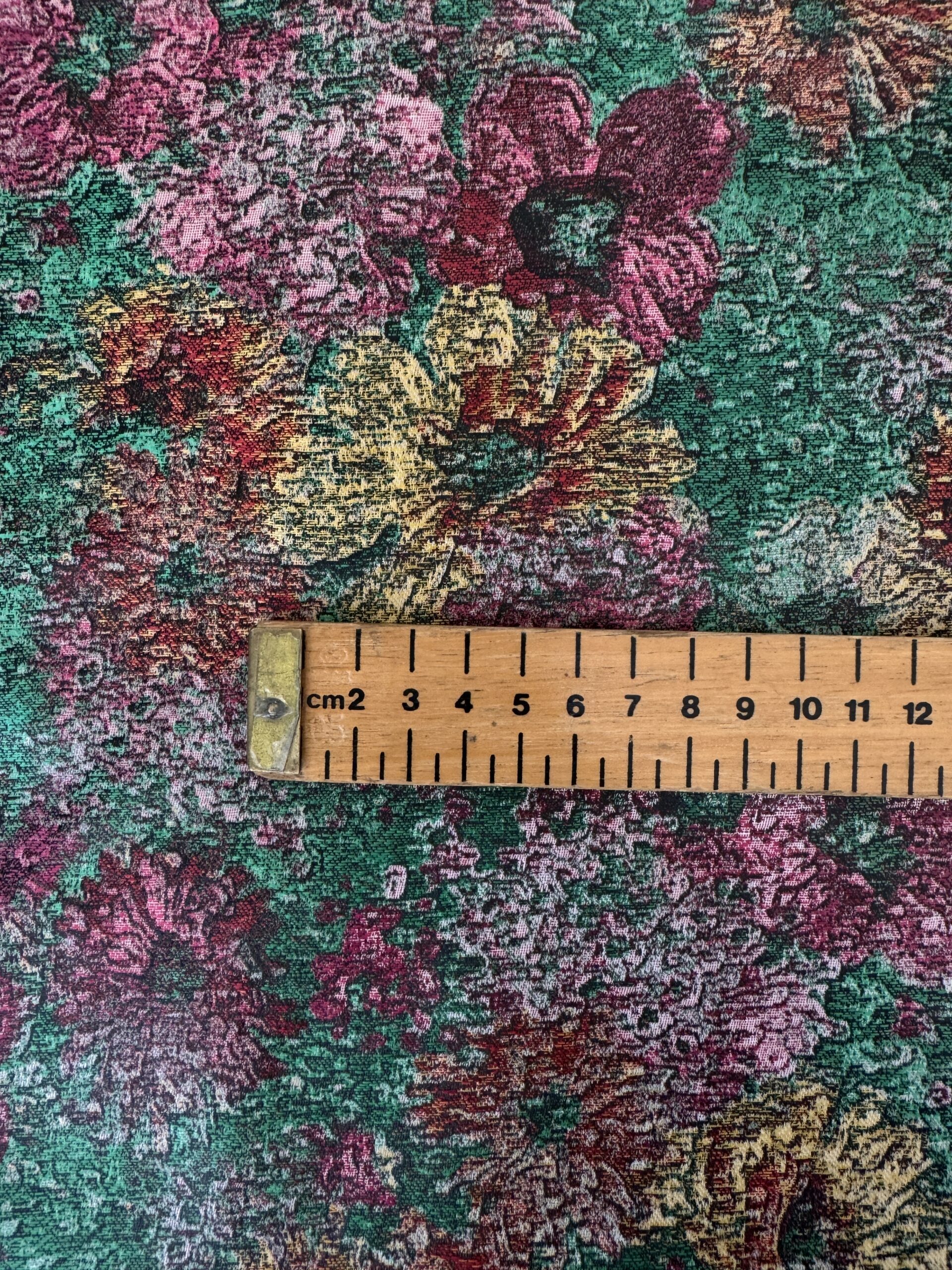 Floraljacquard@simplyfabrics.co.uk