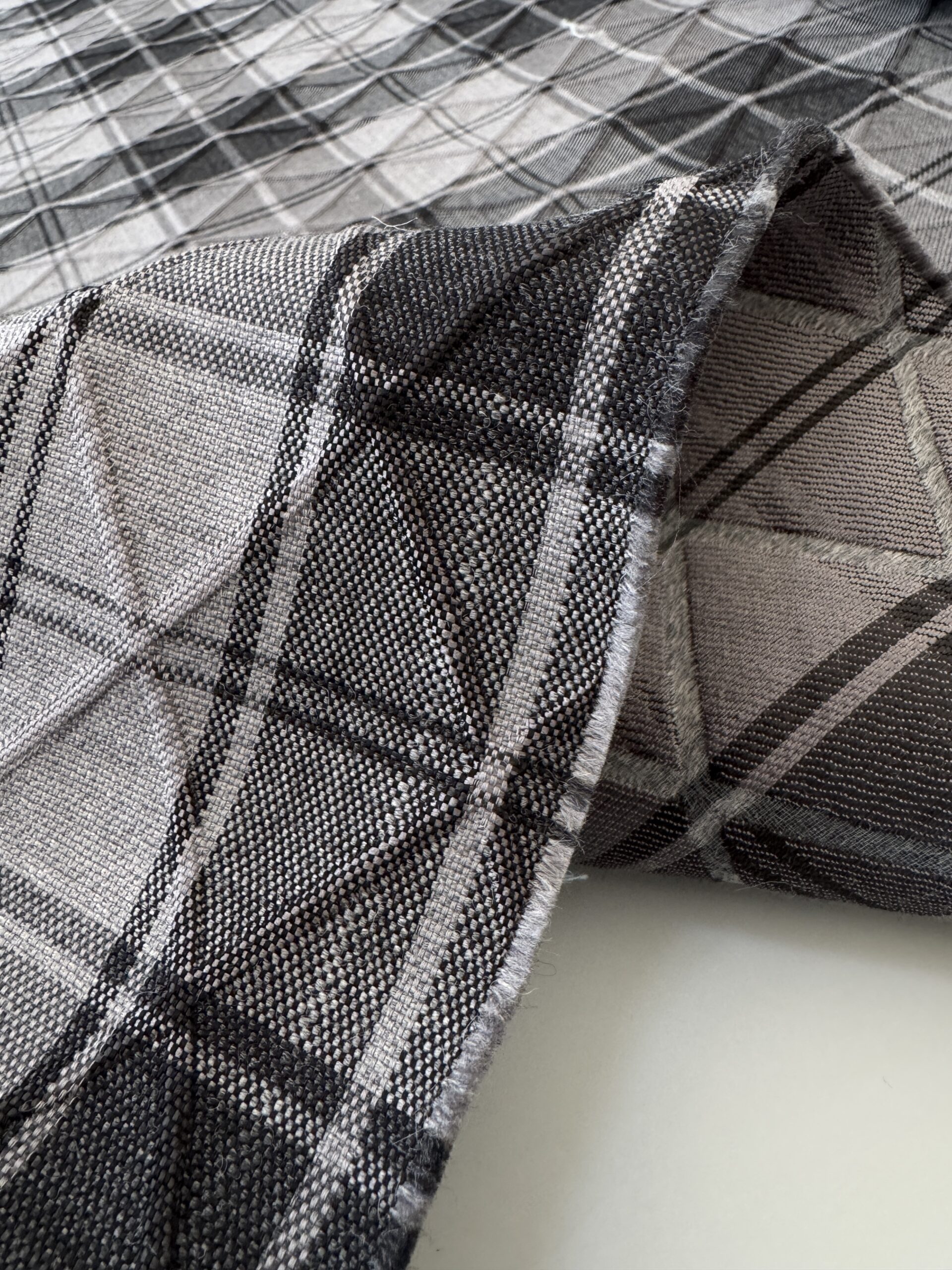 Woolcheck@simplyfabrics.co.uk