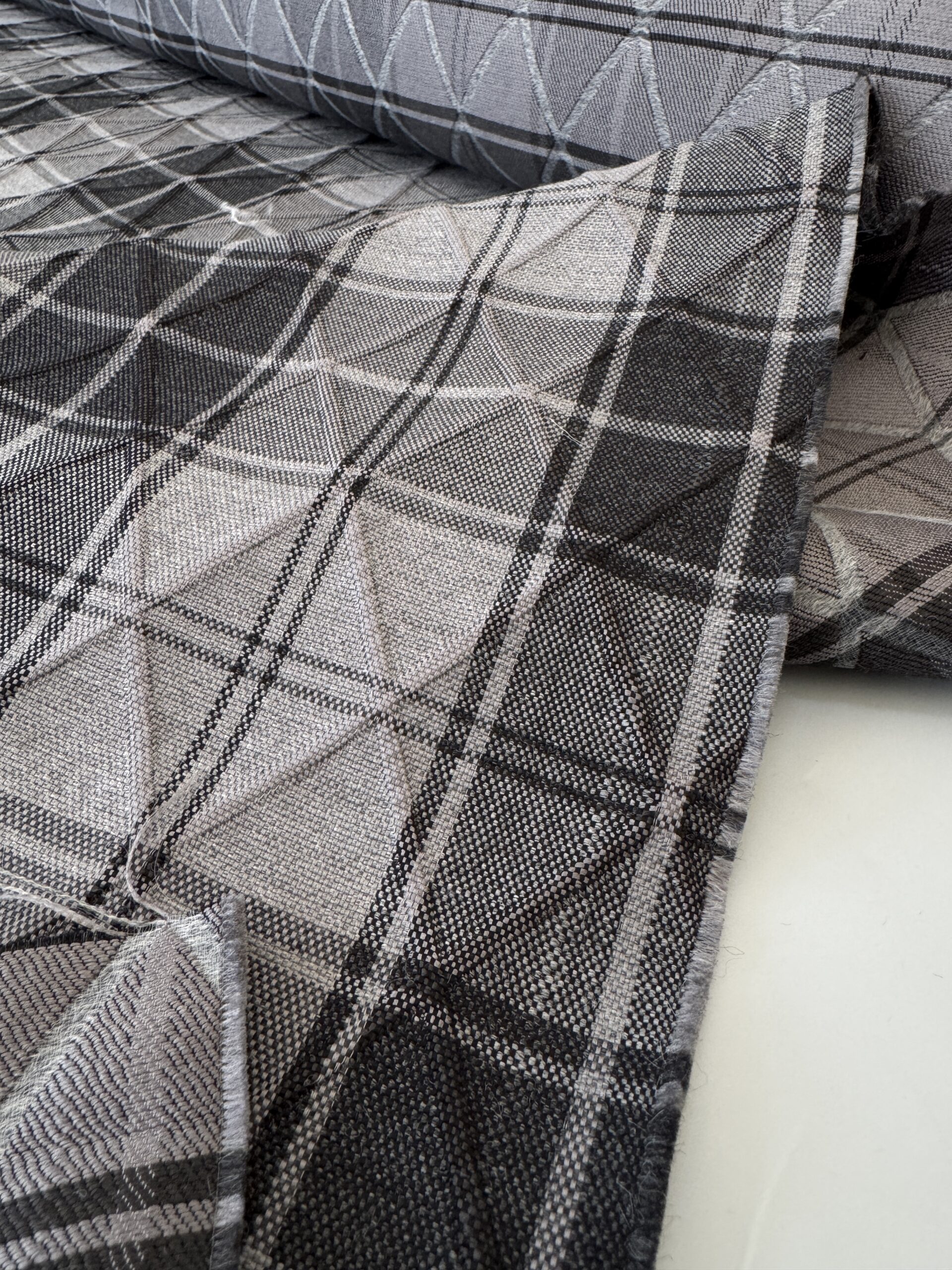 Woolcheck@simplyfabrics.co.uk