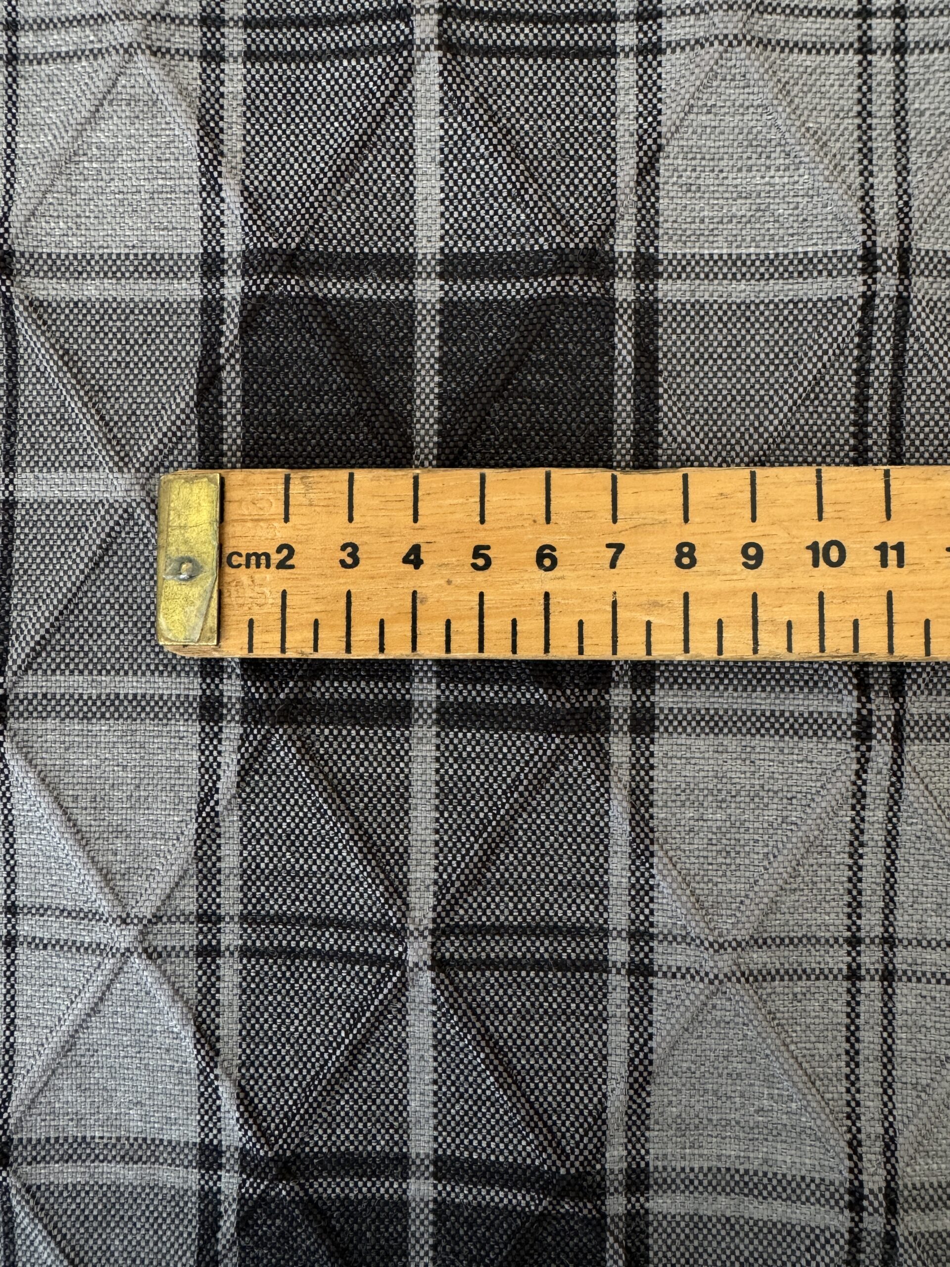 Woolcheck@simplyfabrics.co.uk