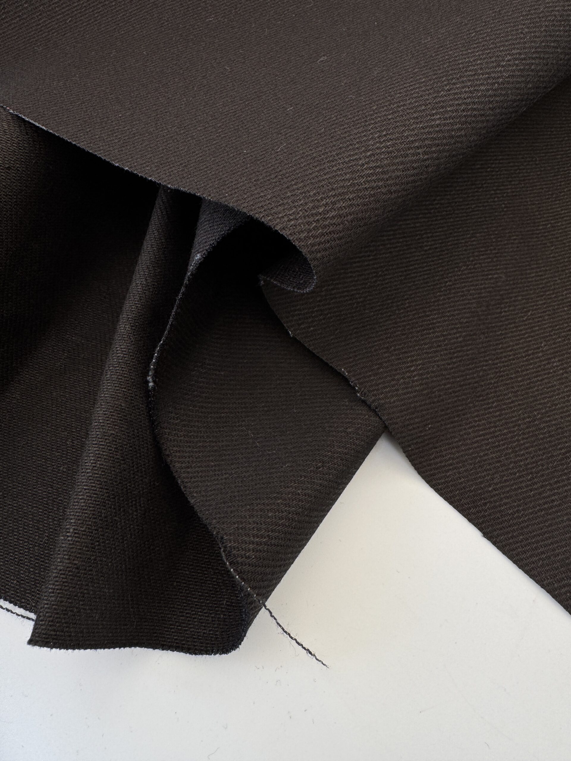 Blackcottontwill@simp, fabrics.co.uk