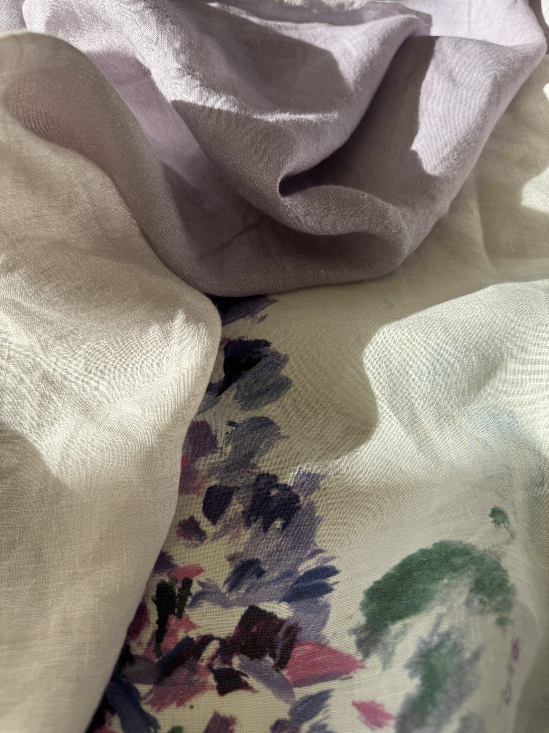 Florallinen@simplyfabrics.co.uk