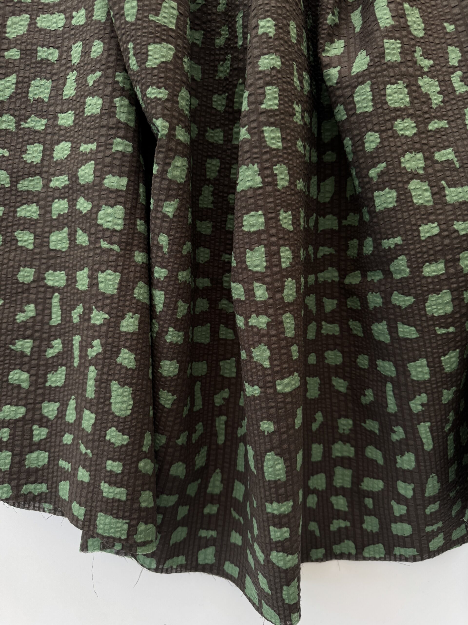 Cottonseersucker@simplyfabrics.co.uk