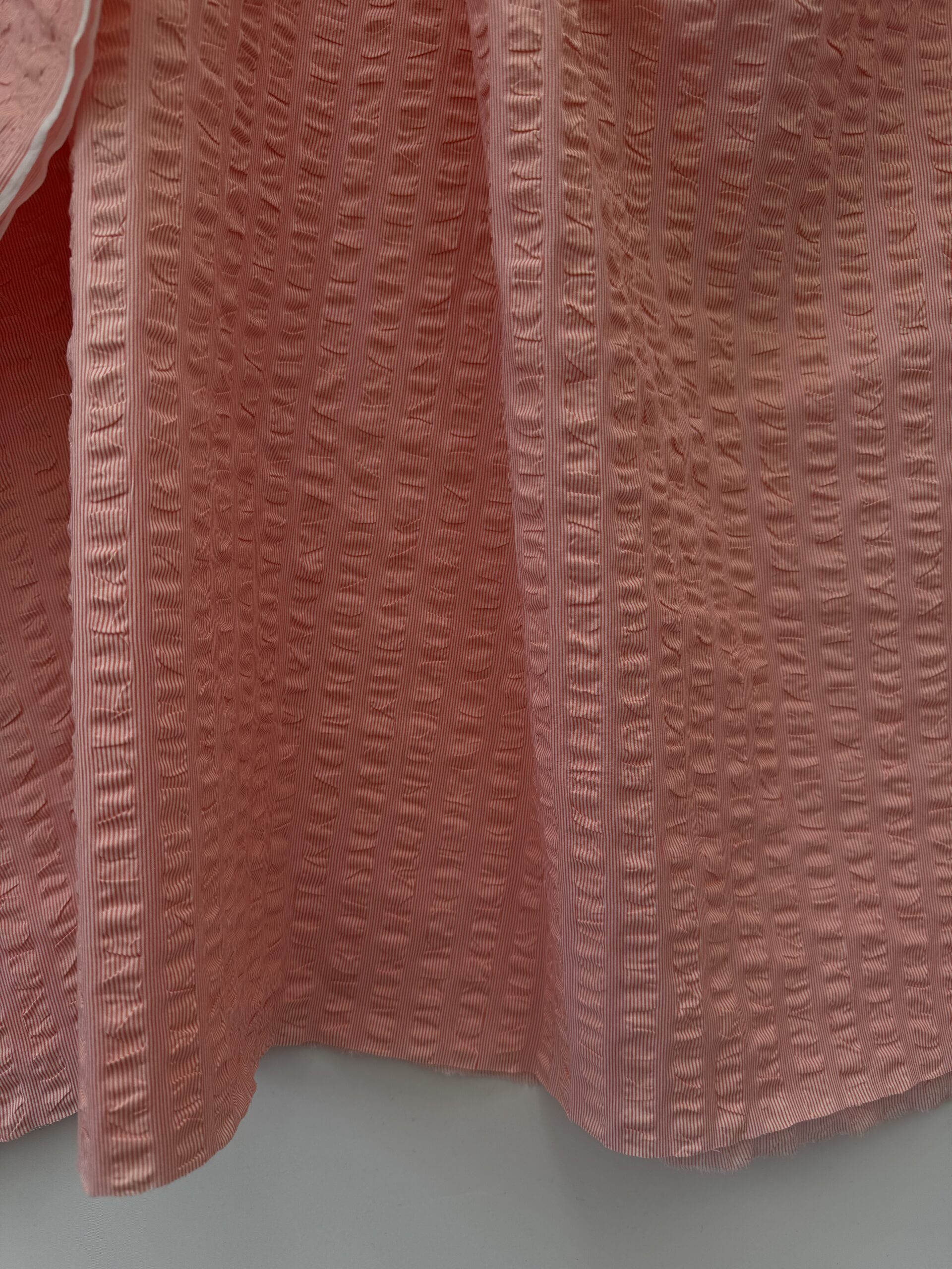 Cottonseersucker@simplyfabrics.co.uk