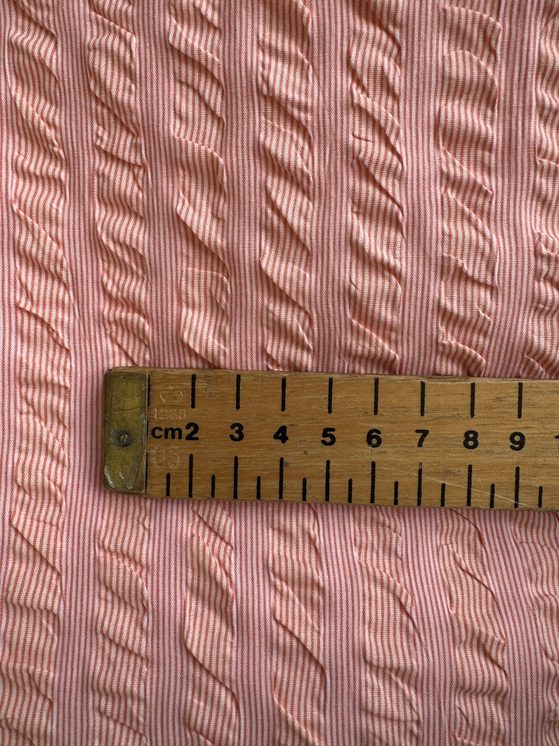 Cottonseersucker@simplyfabrics.co.uk