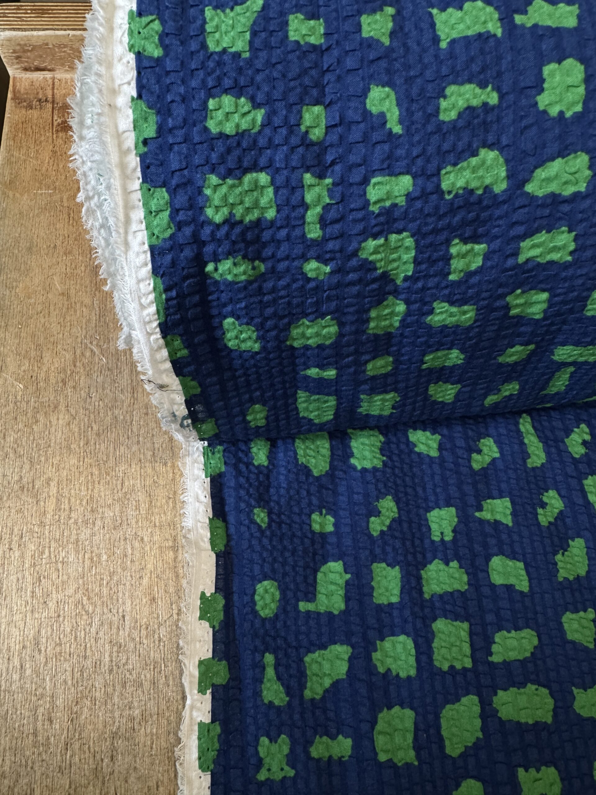 Cottonseersucker@simplyfabrics.co.uk
