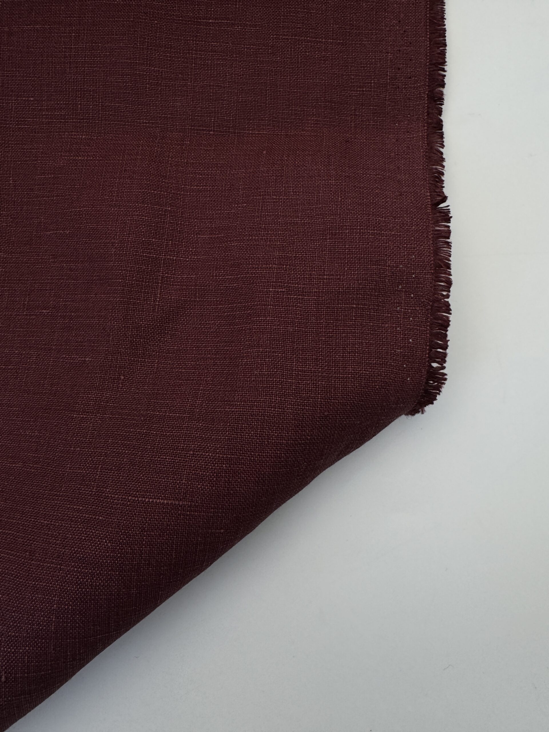 Maroonirishlinen@simplyfabrics.co.uk