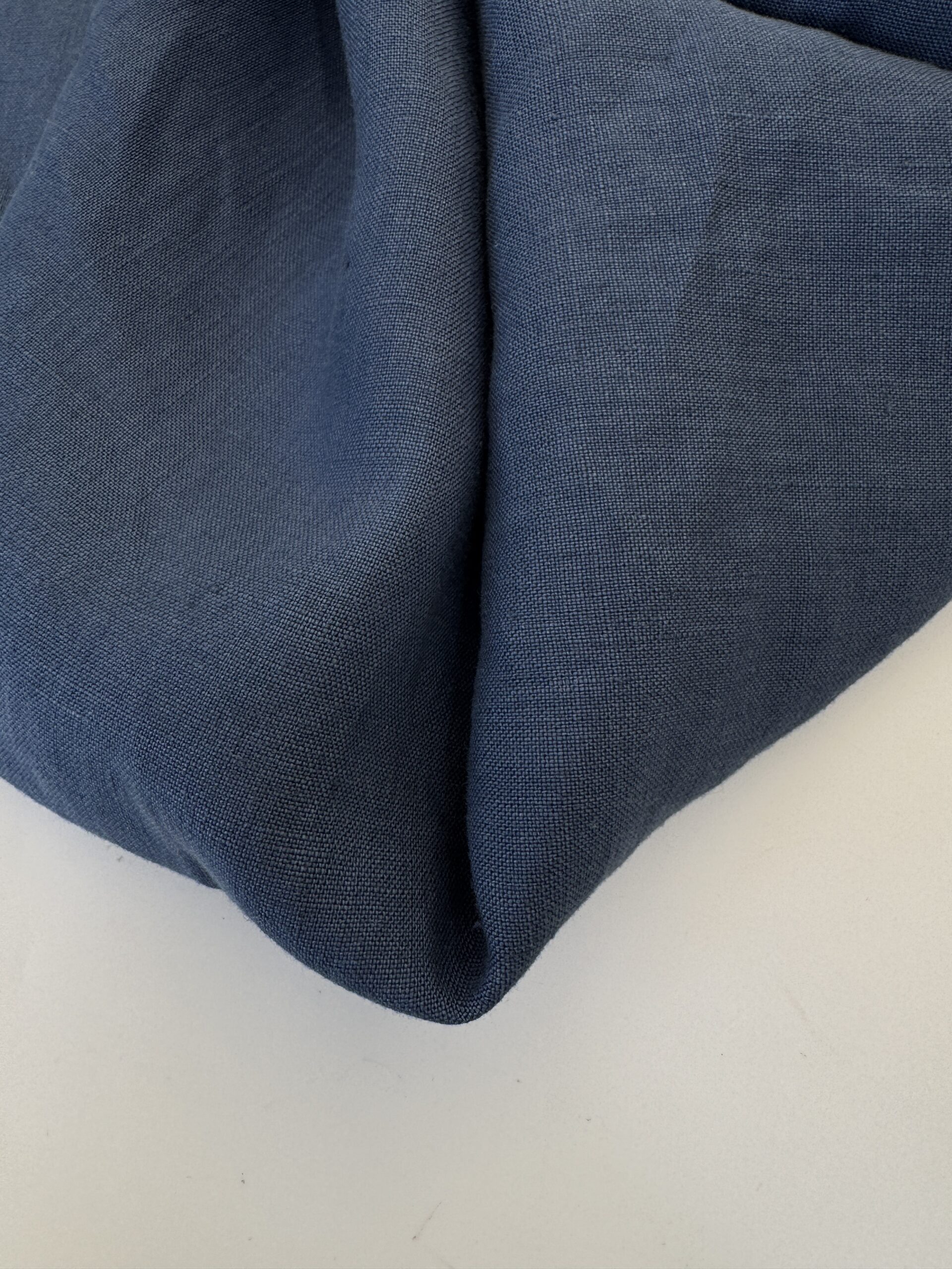 Blueberry irishlinen@simplyfabrics.co.uk