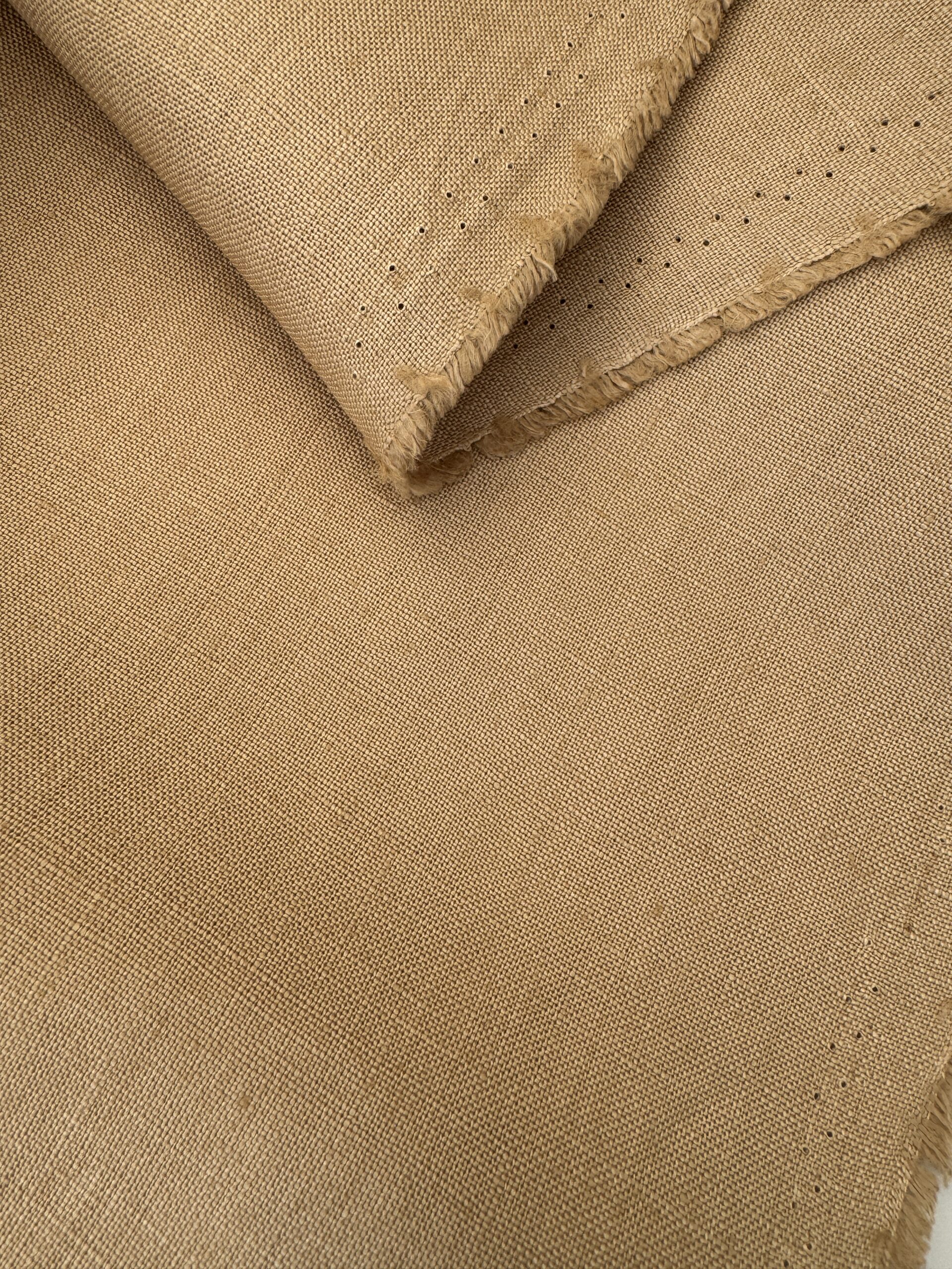 beigeirishlinen@simplyfabrics.co.uk