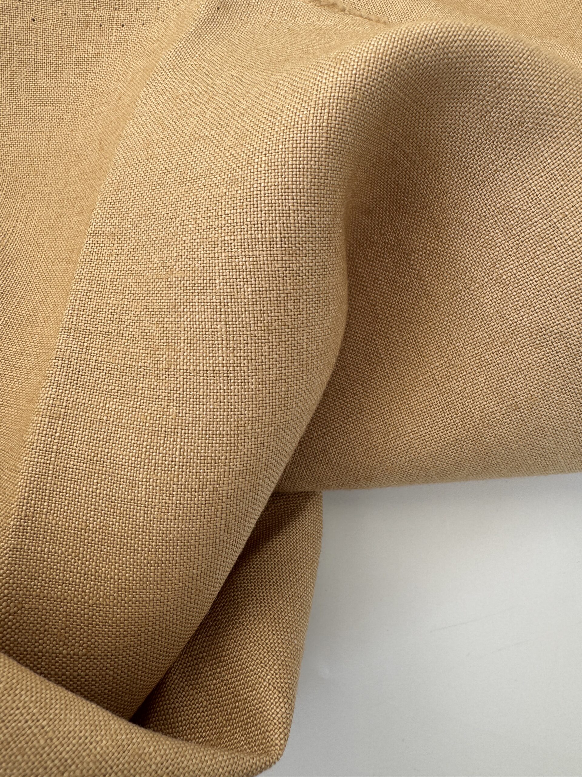 beigeirishlinen@simplyfabrics.co.uk