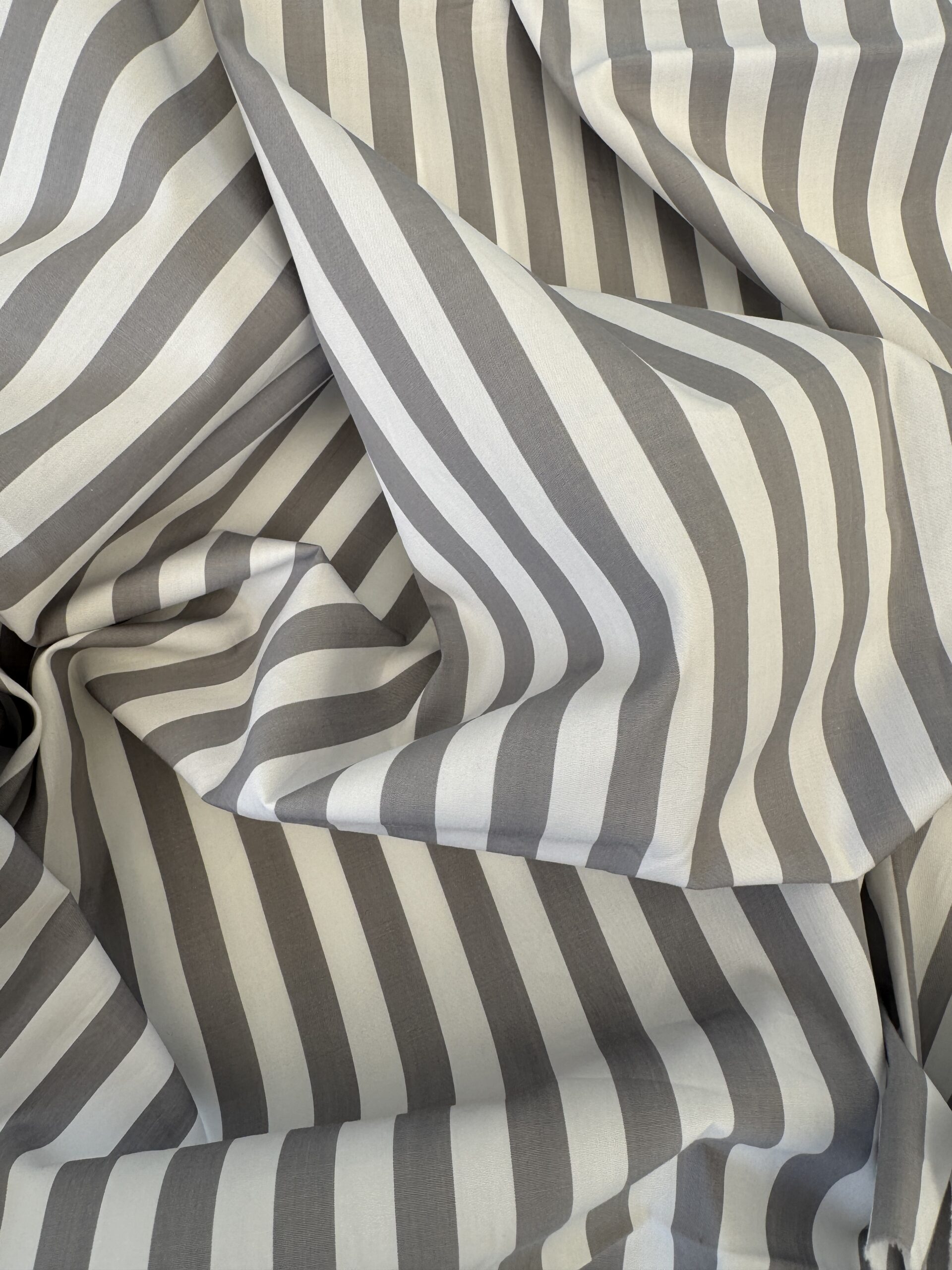 Cottonpoplin@simplyfabrics.co,uk