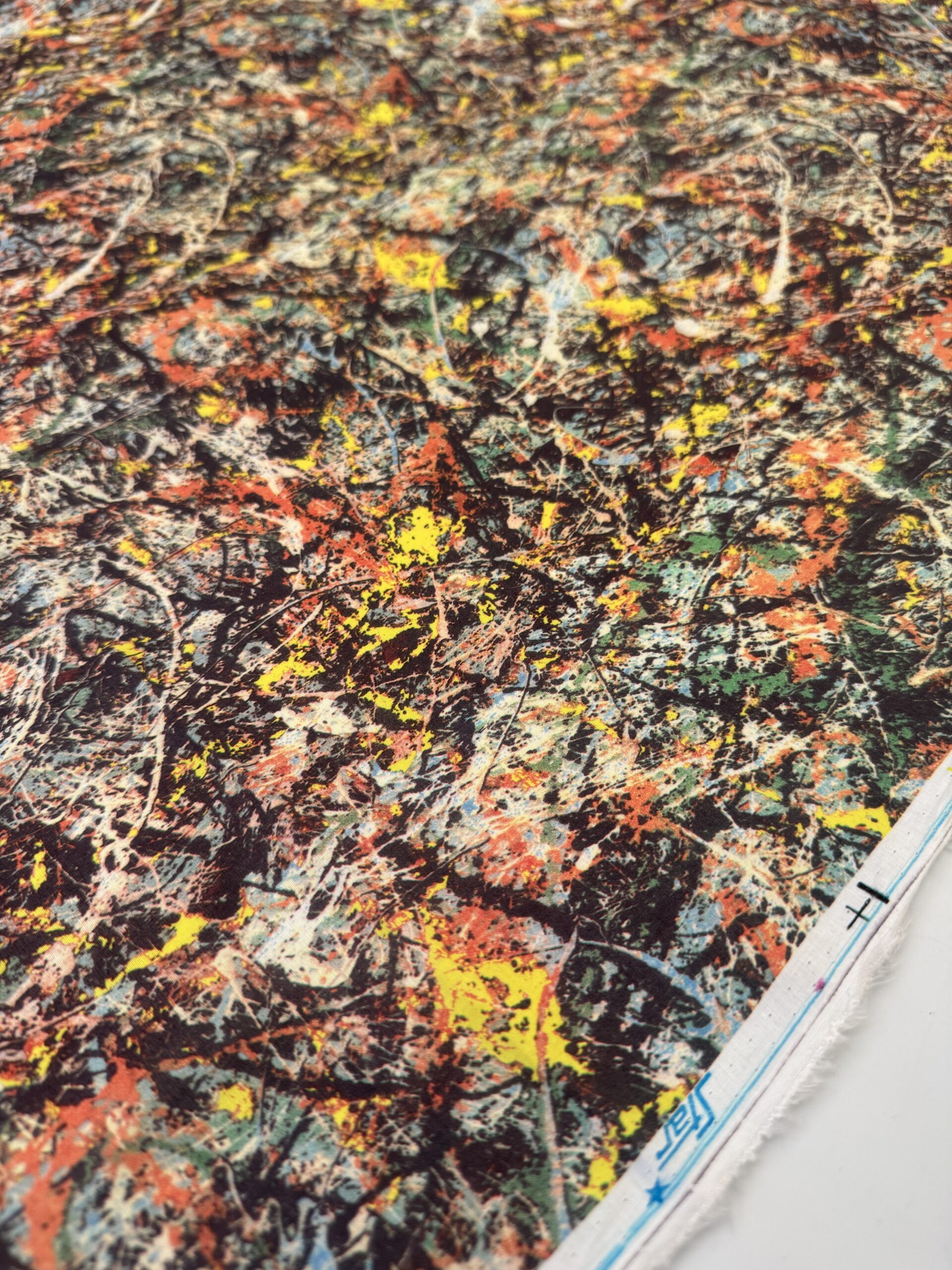 paintsplatter@simplyfabrics.co.uk