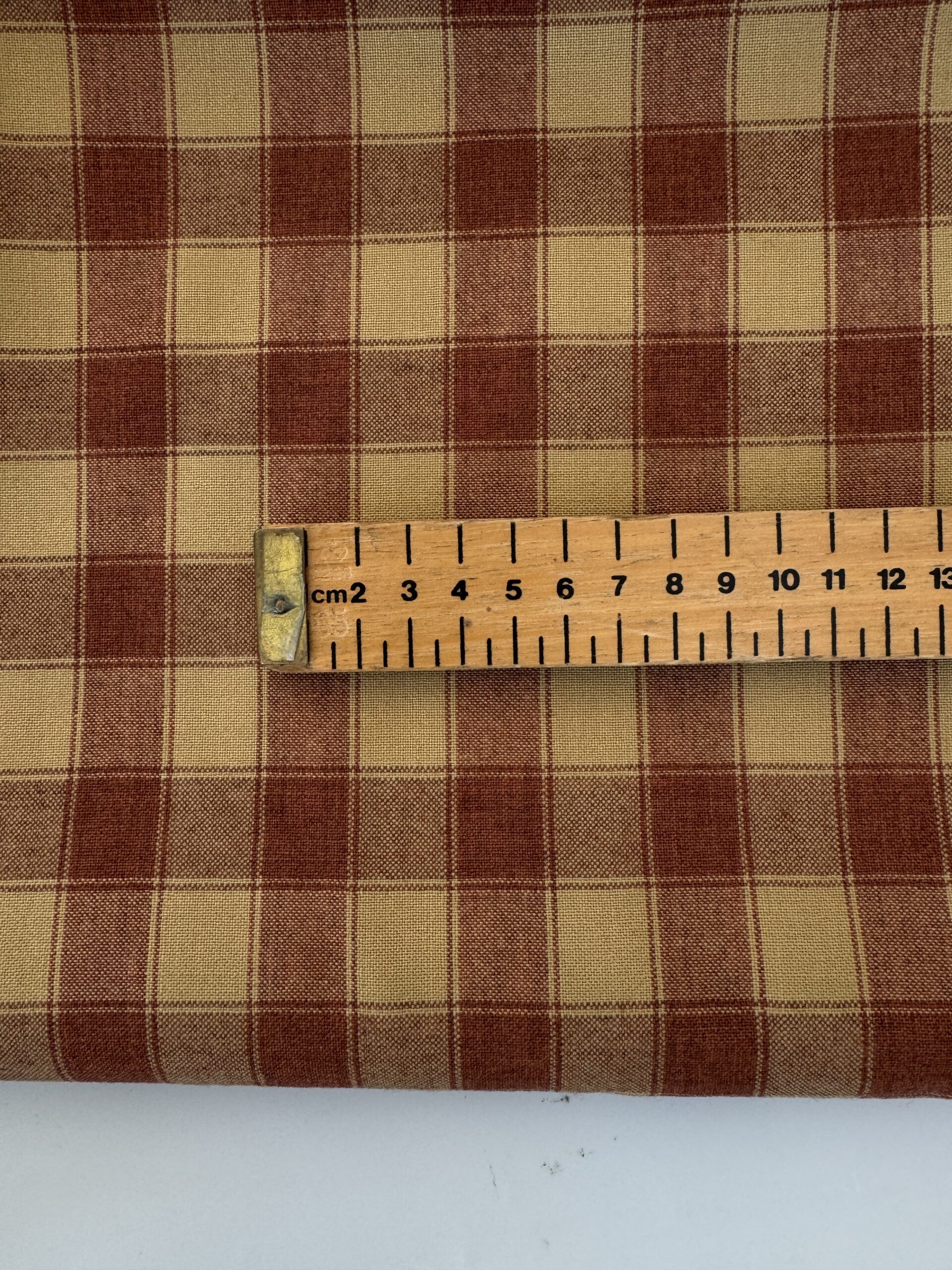 Checkedwool@simplyfabrics.co.uk