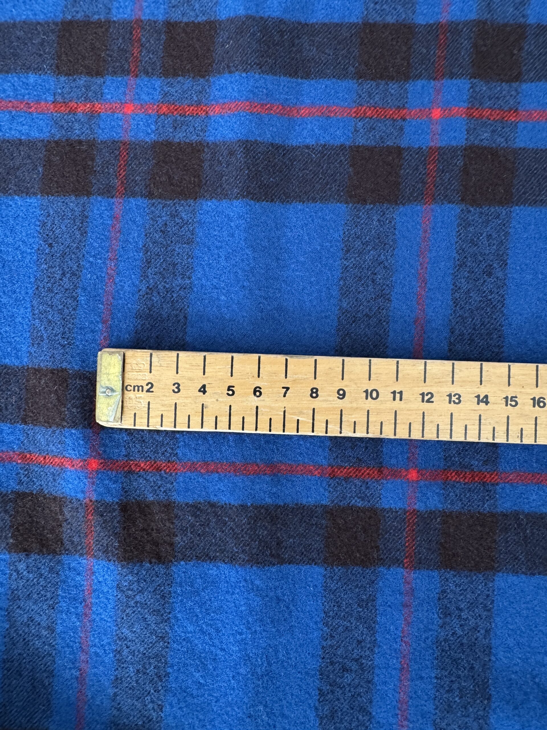 Woolcheck@simplyfabrics.co.uk