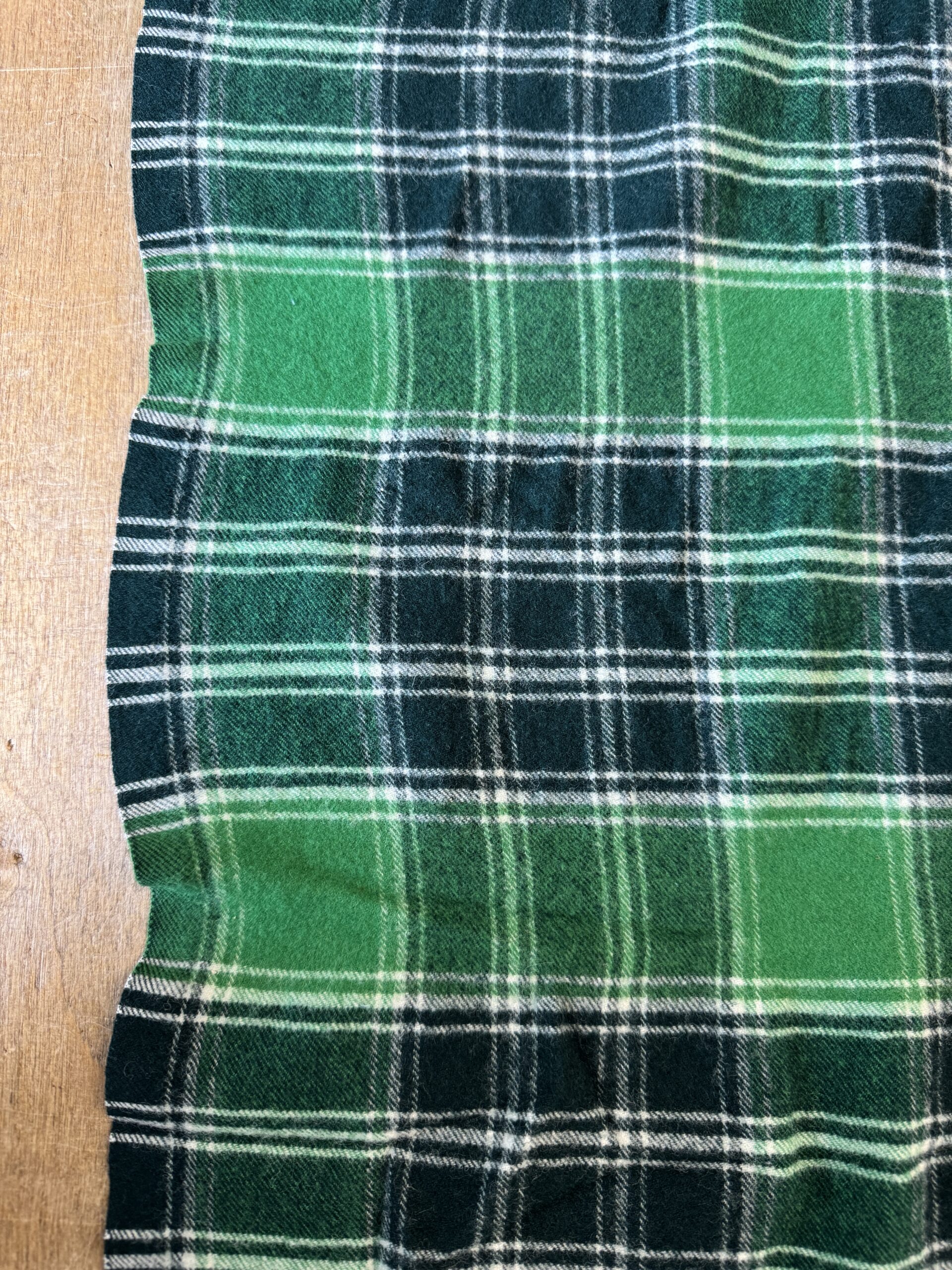 Woolcheck@simplyfabrics.co.uk